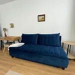 Przy Lazienkach Krolewskich